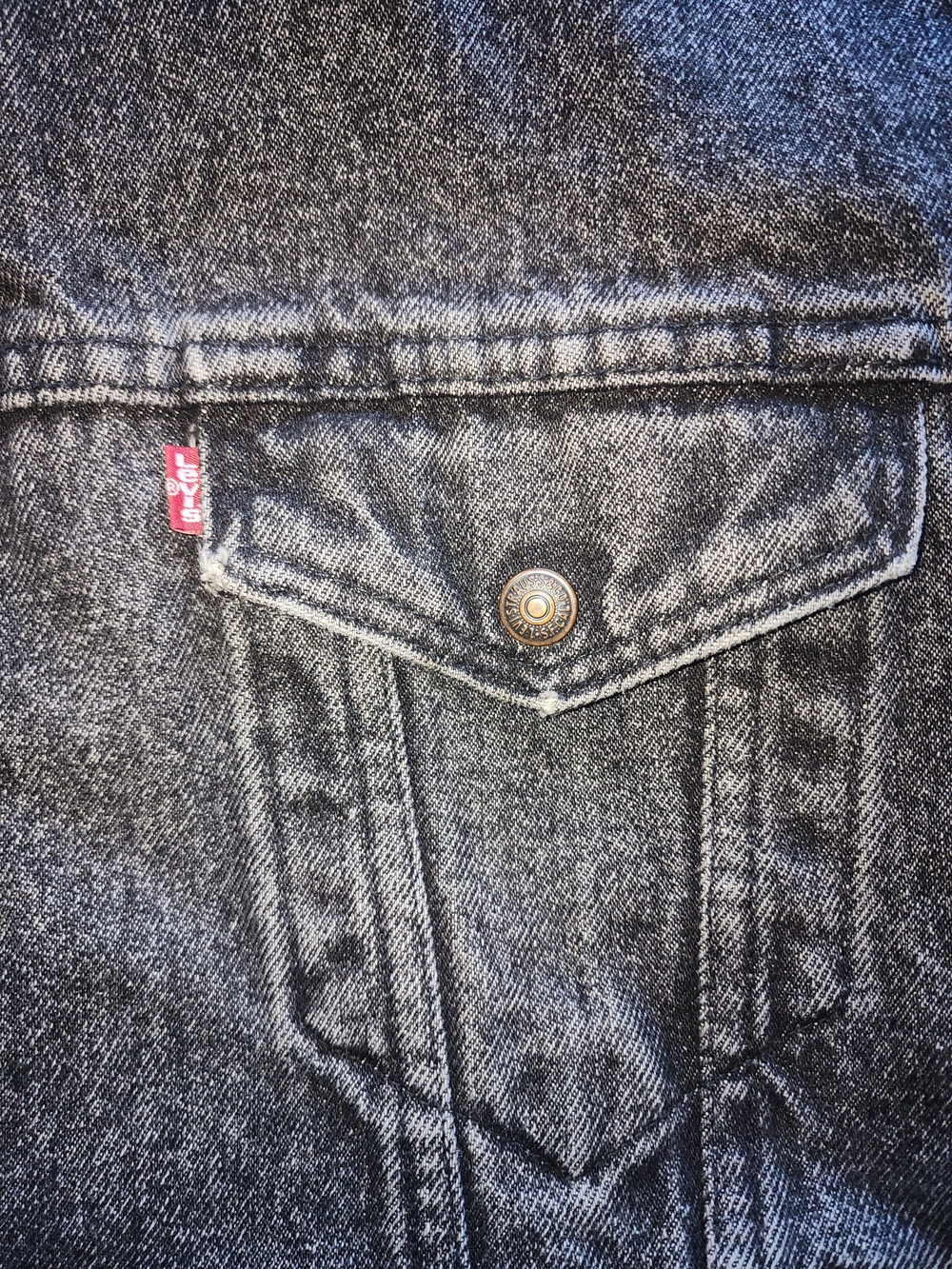 VTG Levi's Men's Black Washed Sherpa-Lined Denim Jacket Size Medium - Picture 2 of 16